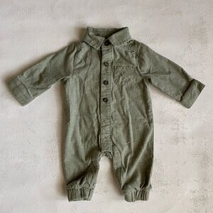 NWOT Cat & Jack Baby Boys' Flannel Solid Romper
Olive Green, Size Newborn